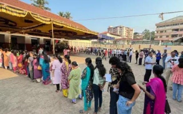 30.96 percent voters cast their votes till 11 am in Dakshina Kannada Lok Sabha constituency.
