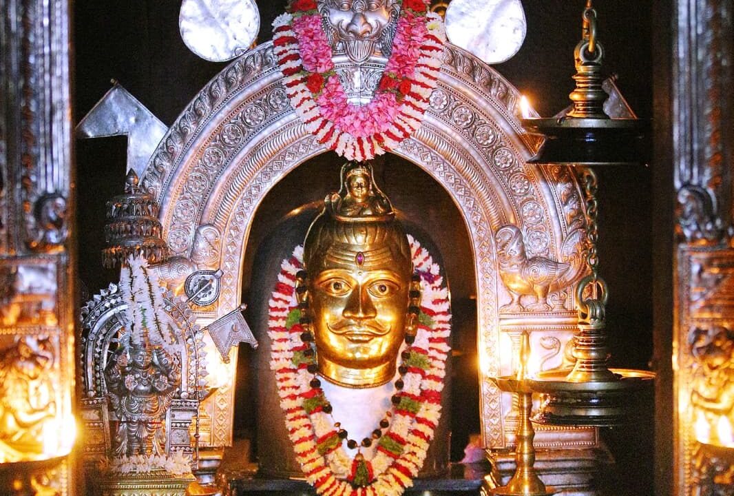 ಕದಿರೆದ ಮಂಜುನಾಥ ಸ್ವಾಮಿ ದೇವೊಲ್ಯಡ್ ಜು. 29 ಗು ಗುರು ಪೂರ್ಣಿಮೆ ಆಚರಣೆ